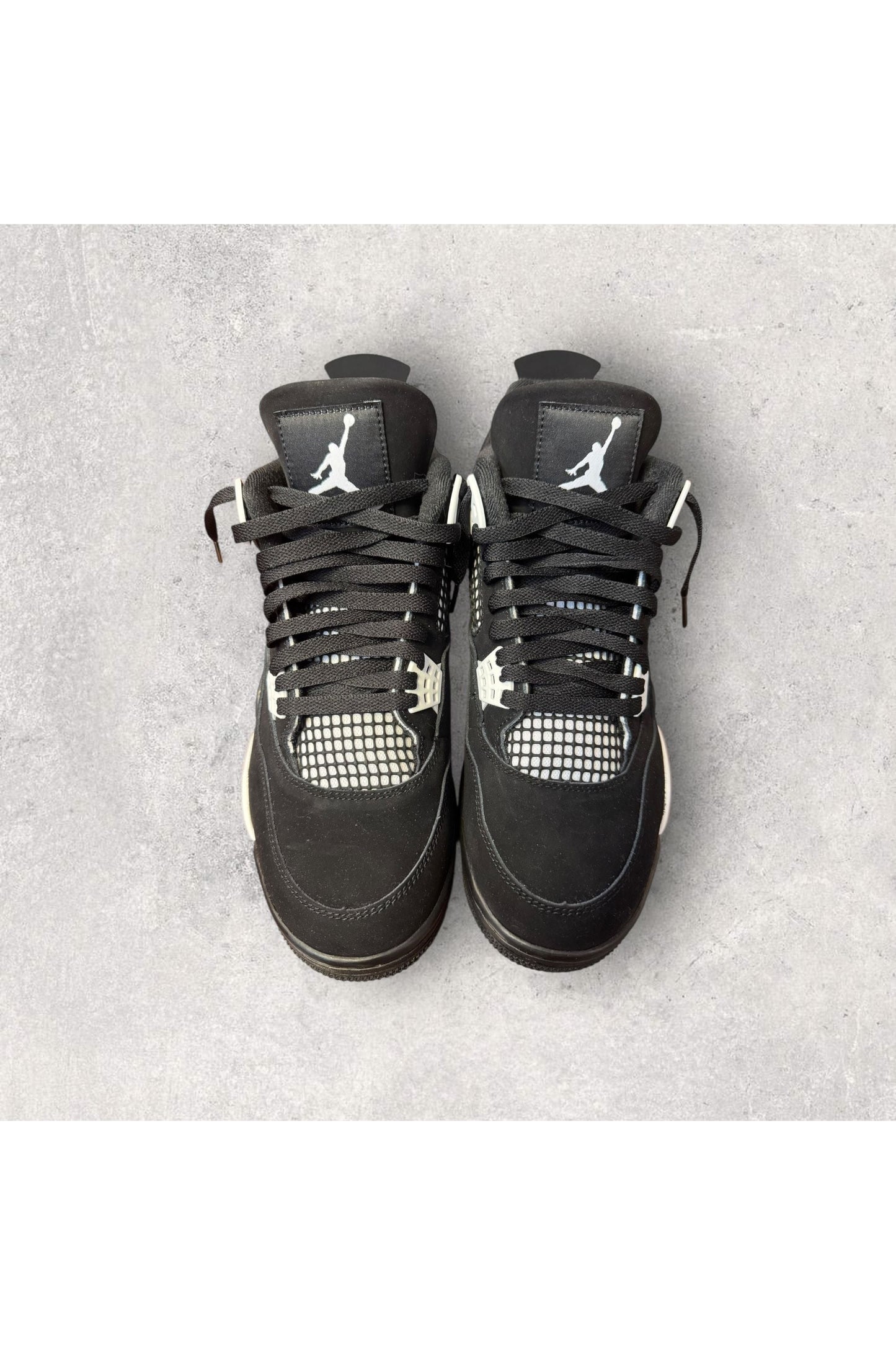 Jordan 4 Retro White Thunder- SZ 10.5