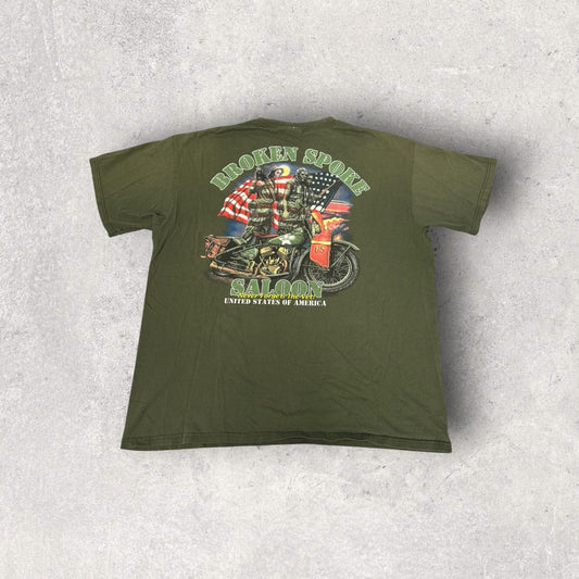Vintage ANVIL Broken Spoke Saloon United States of America Tee- XL