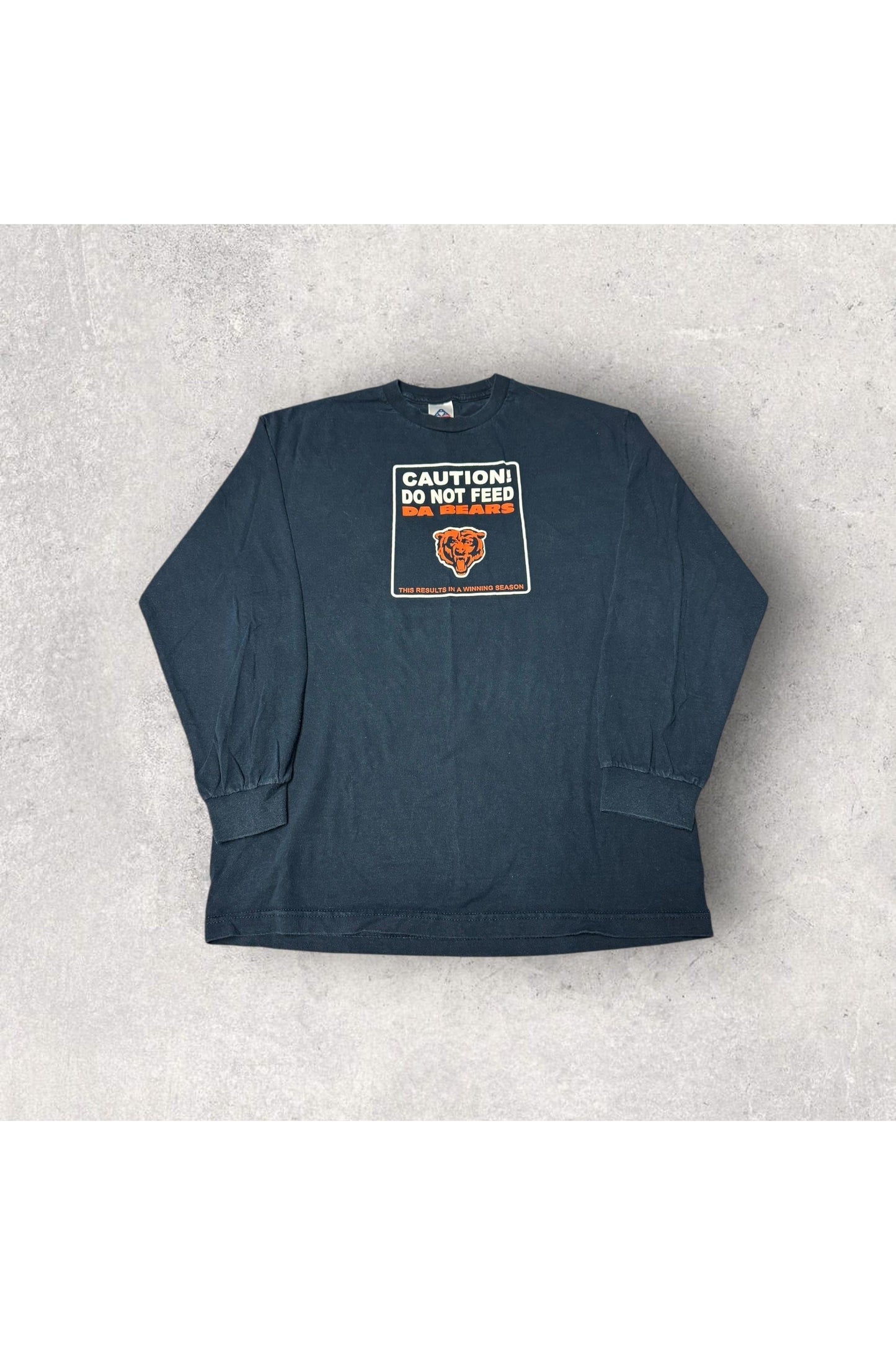Vintage Alstyle Caution! Do Not Feed Da Bears Chicago Bears Long Sleeve- L