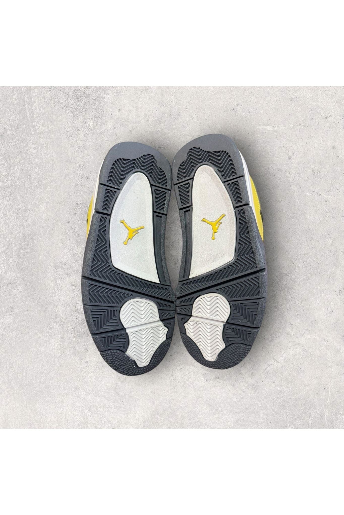 Jordan 4 Retro LIGHTNING (2021)(GS)