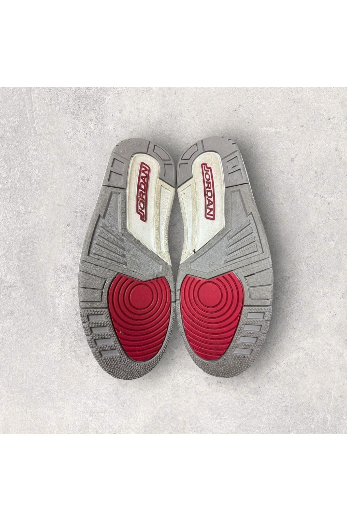 Jordan 3 Retro CARDINAL RED- SZ 10