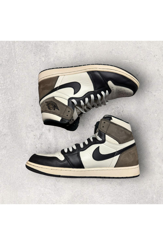 Jordan 1 Retro High Dark Mocha- SZ 10.5