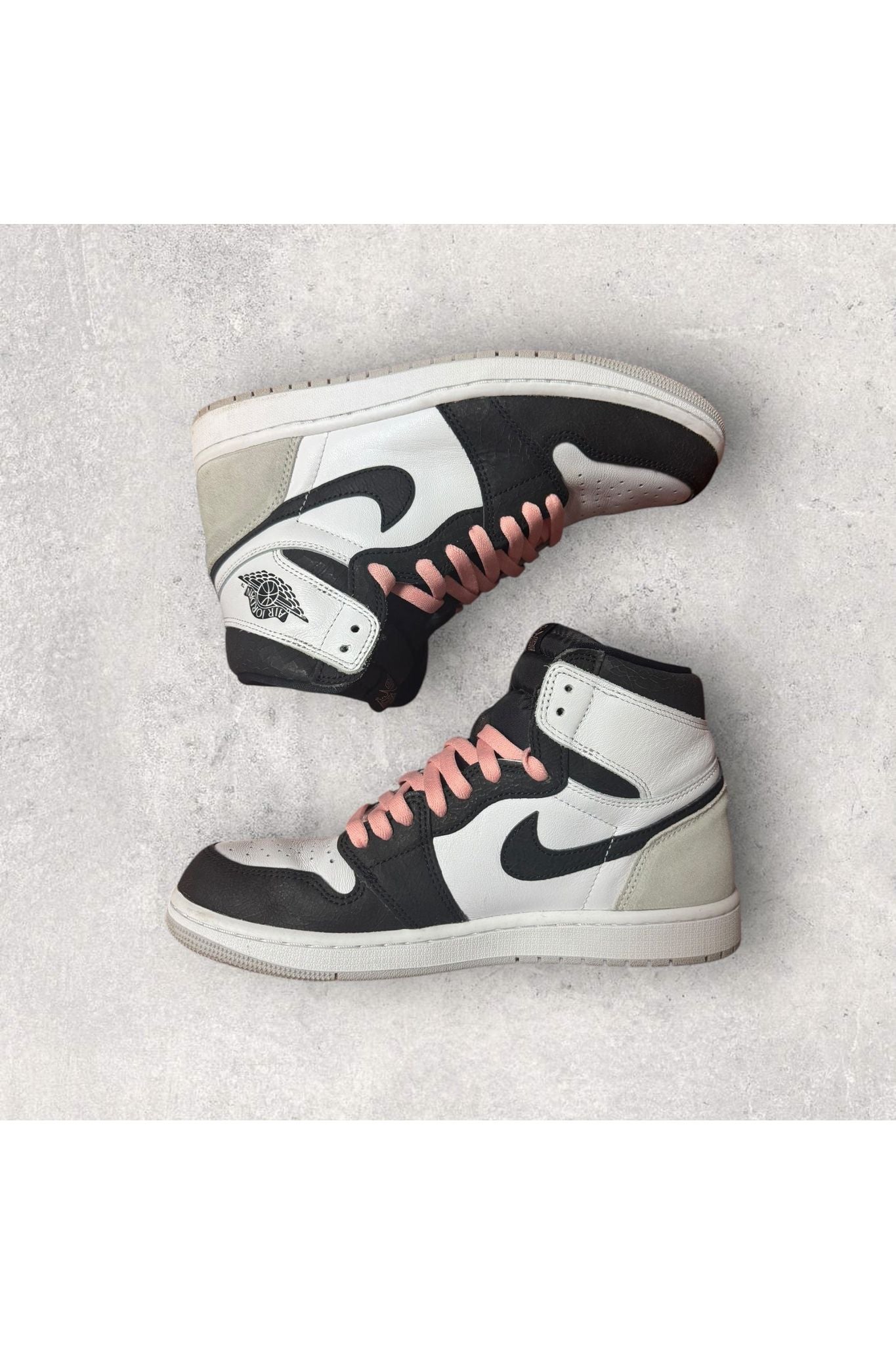 Jordan 1 Retro High OG BLEACHED CORAL