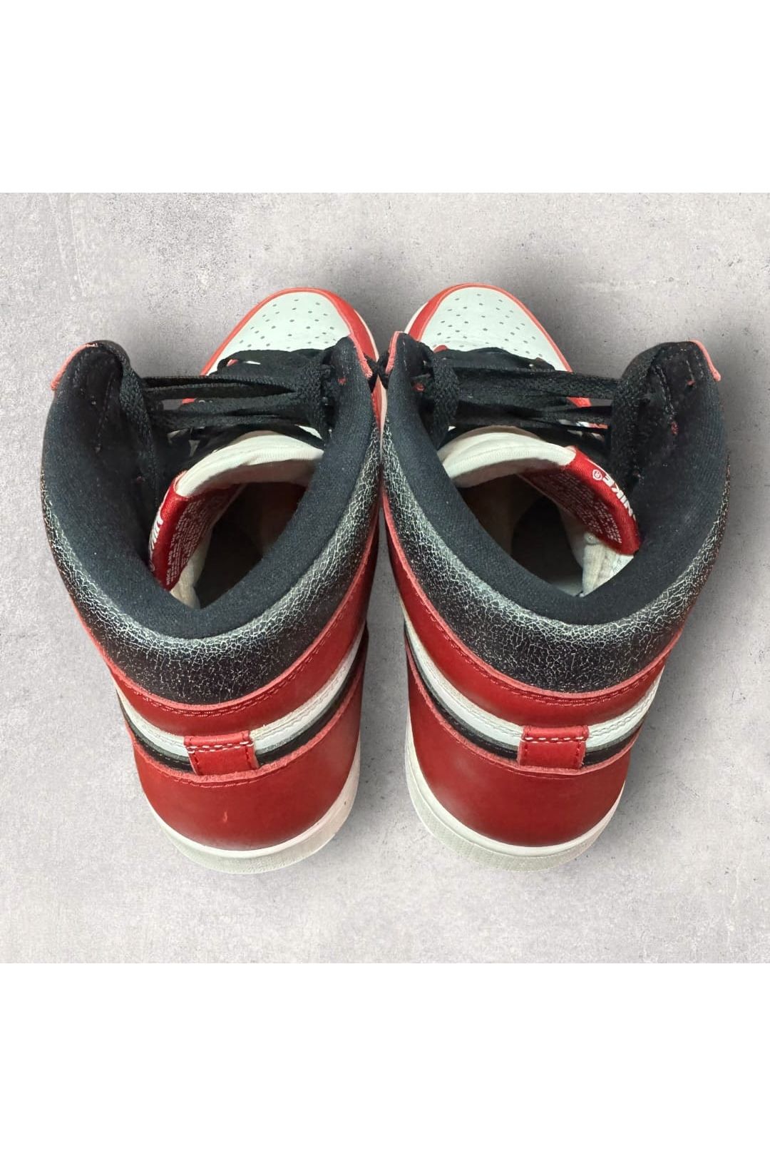 Jordan 1 Retro High OG Chicago Lost and Found- SZ 11.5