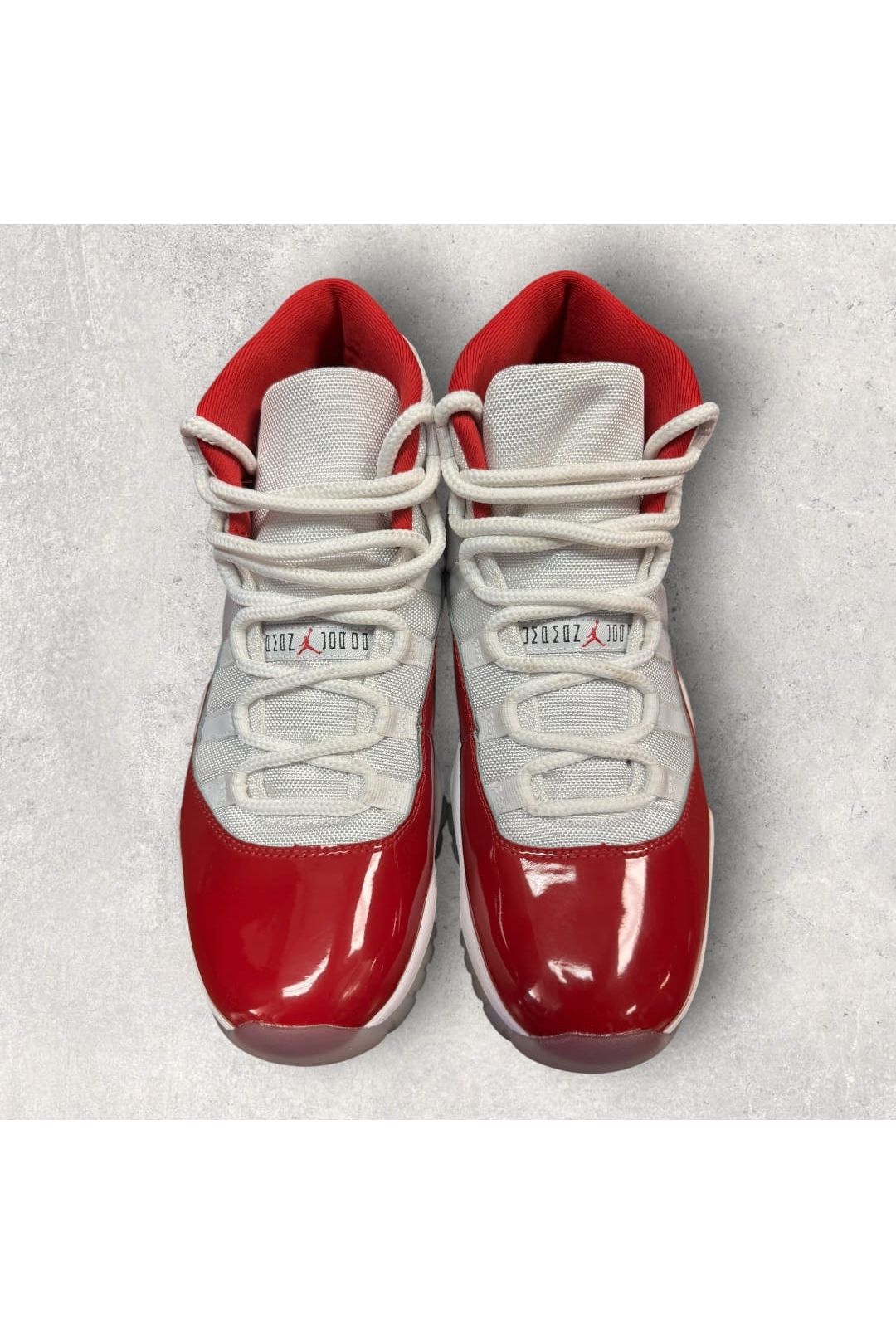 Jordan 11 Retro Cherry (2022)- SZ 11.5