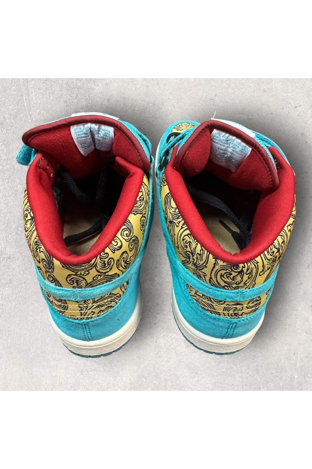 Nike SB Dunk Mid Premium Peacock- SZ 10