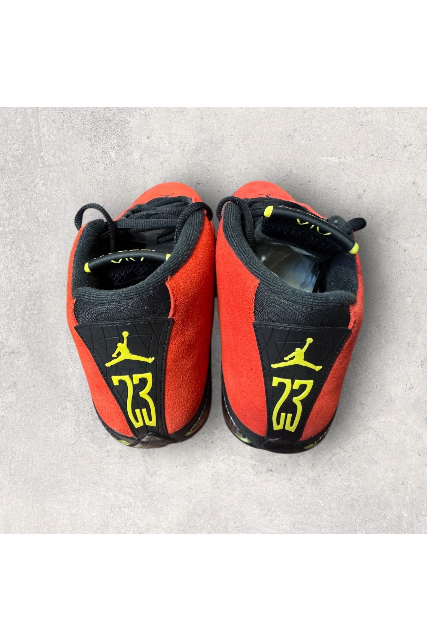 Jordan 14 Retro Ferrari (2025)- SZ 10