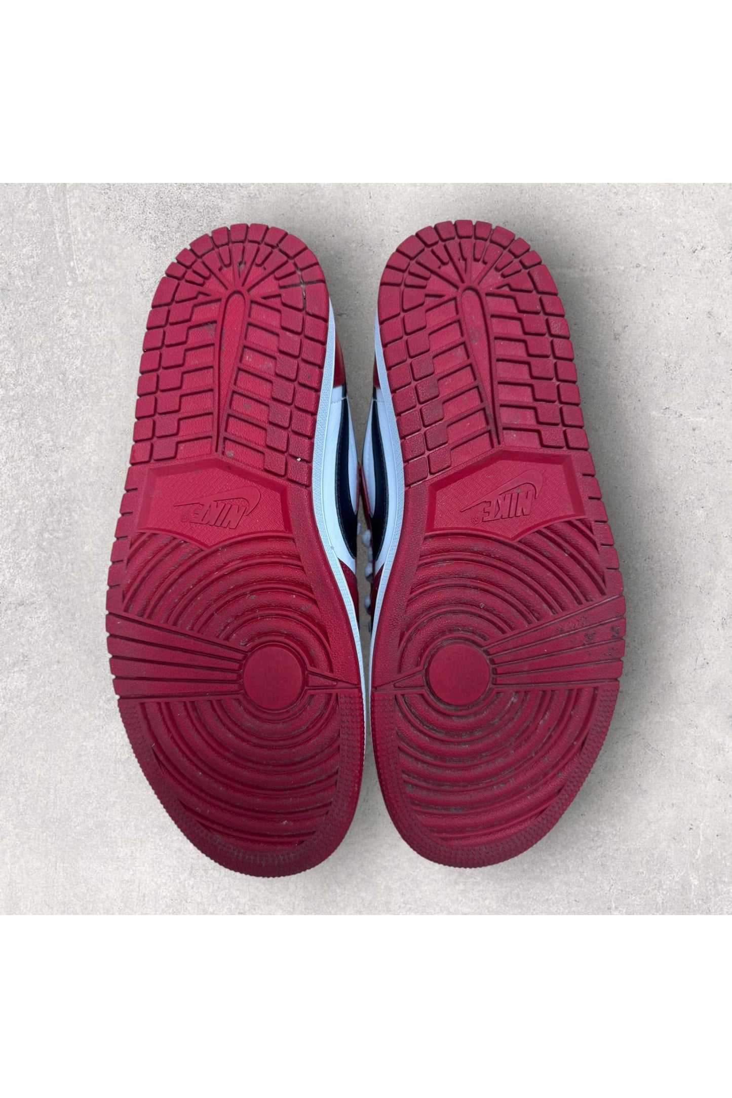 Jordan 1 Retro Low OG Chicago (2025)- 8.5