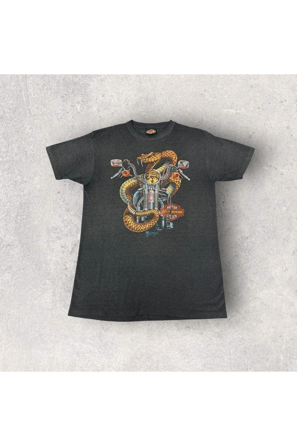 Vintage Harley-Davidson 3D Emblem 1989 Rattle Snake Tee- L