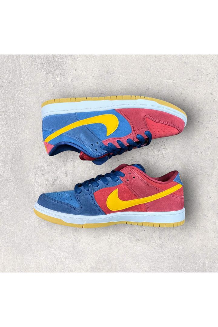 Nike SB Dunk Low BARCELONA
