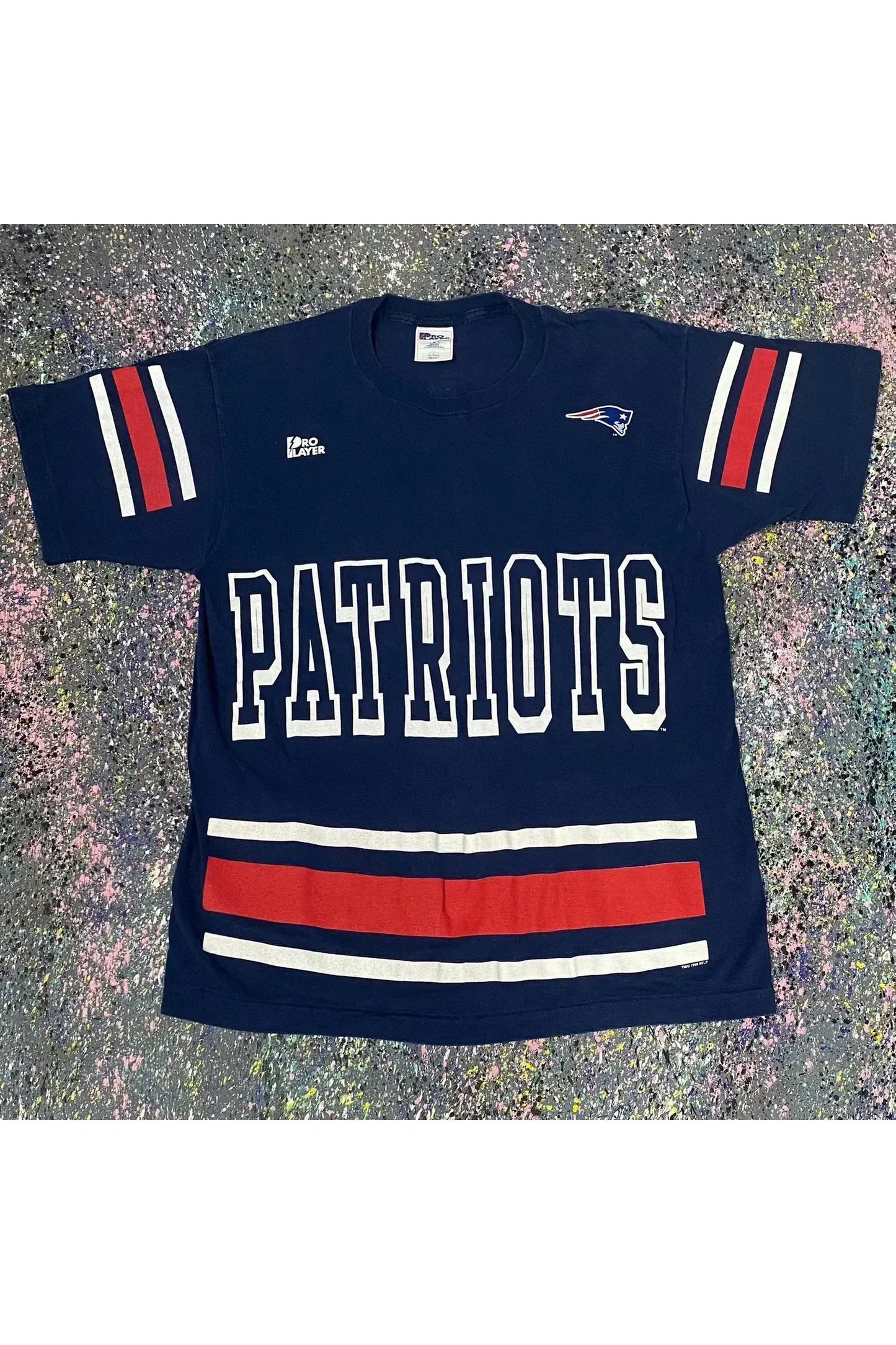 Vintage 1996 New England Patriots Martil All Over Print Tee- L